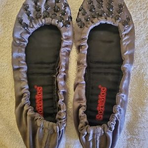 softmoc sorel slippers